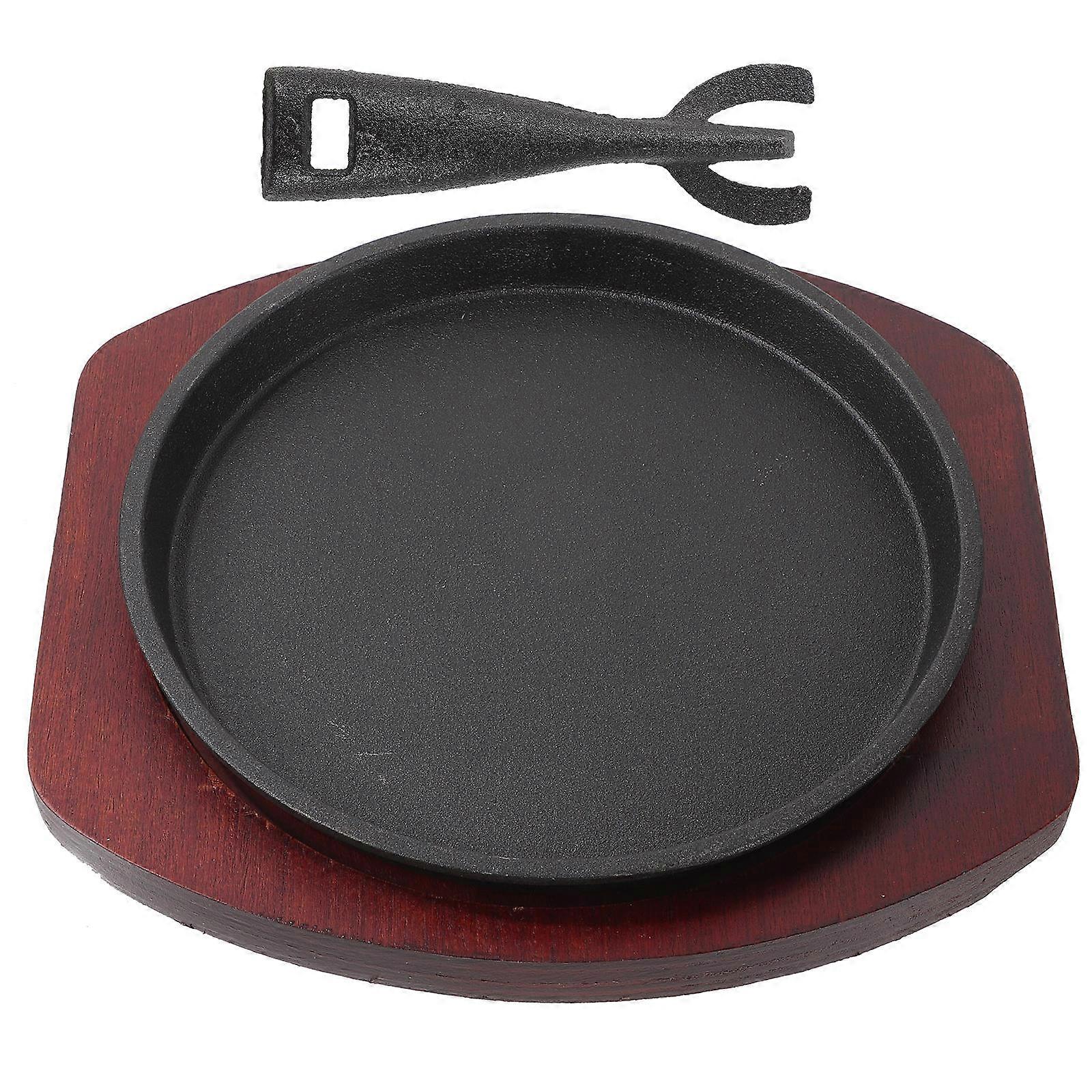 Round Iron Steak Plate with Wooden Base, Non Stick Cooking Pan for Grilling, Versatile BBQ Grill Accessory for Steaks and Fish, Easy to Clean