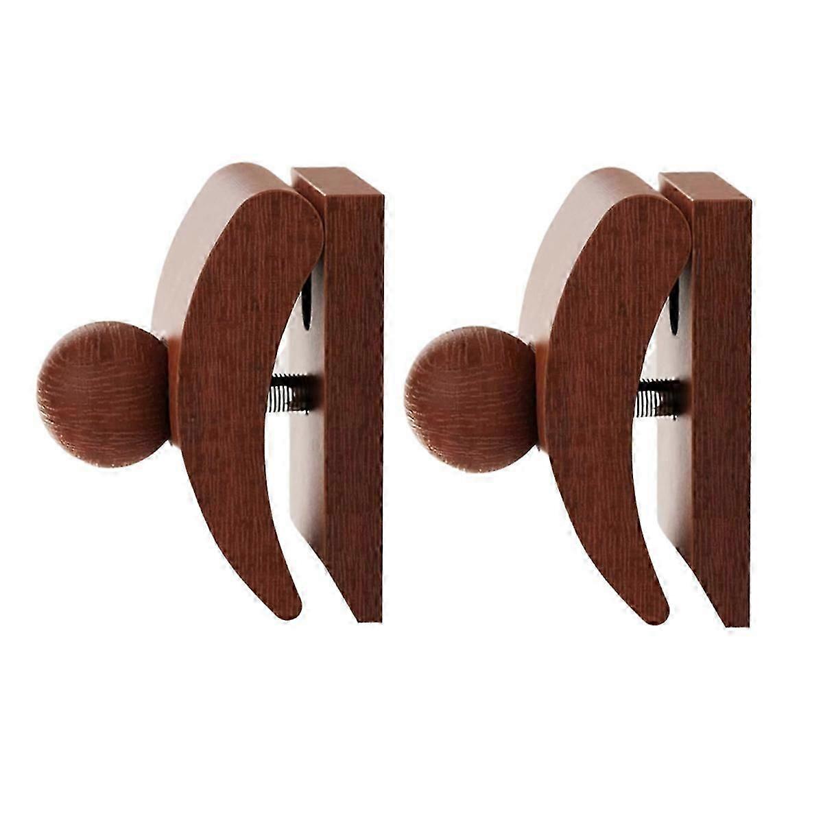 Blanket hanger clamps for carpet and tapestry display