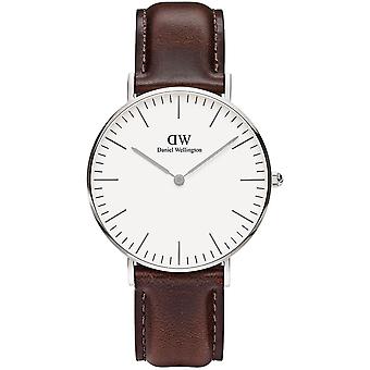 Dw classic Japanese Quartz Analog Women Watch with Cowskin Bracelet DW00100056