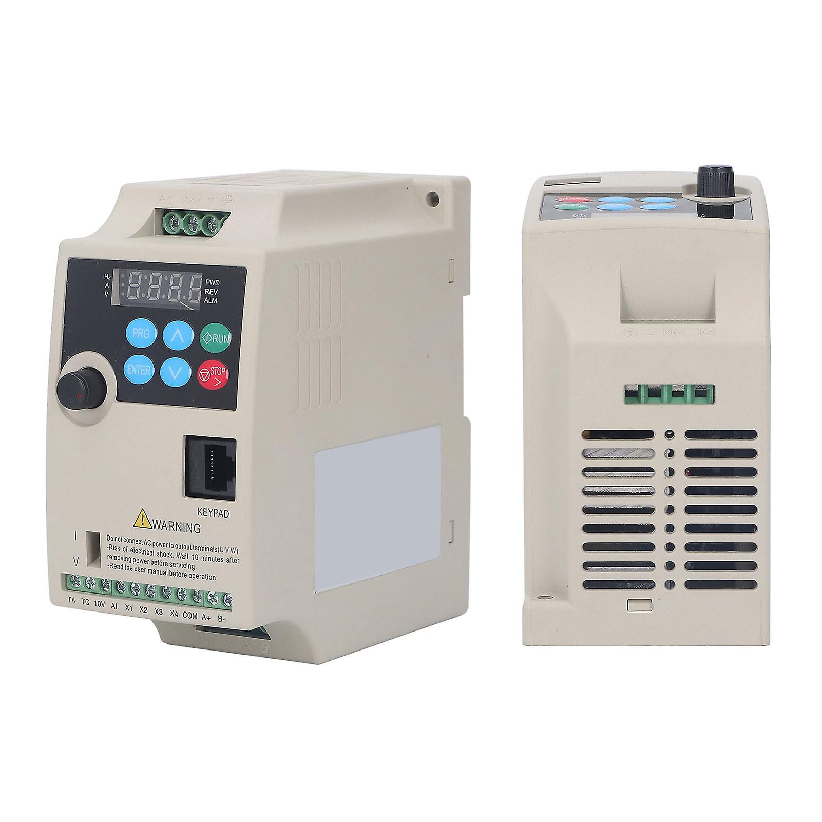 0.4KW 1 In 3 Out Inverter con azionamento a frequenza variabile LED Display digitale 1PH 220-220V Input 3PH 0-220V Output Mini convertitore