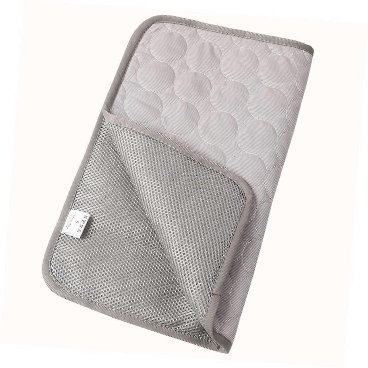 Selfcooling pet mat Ice seat cushion for cats Scratchresistant Easy to clean for hot summer days