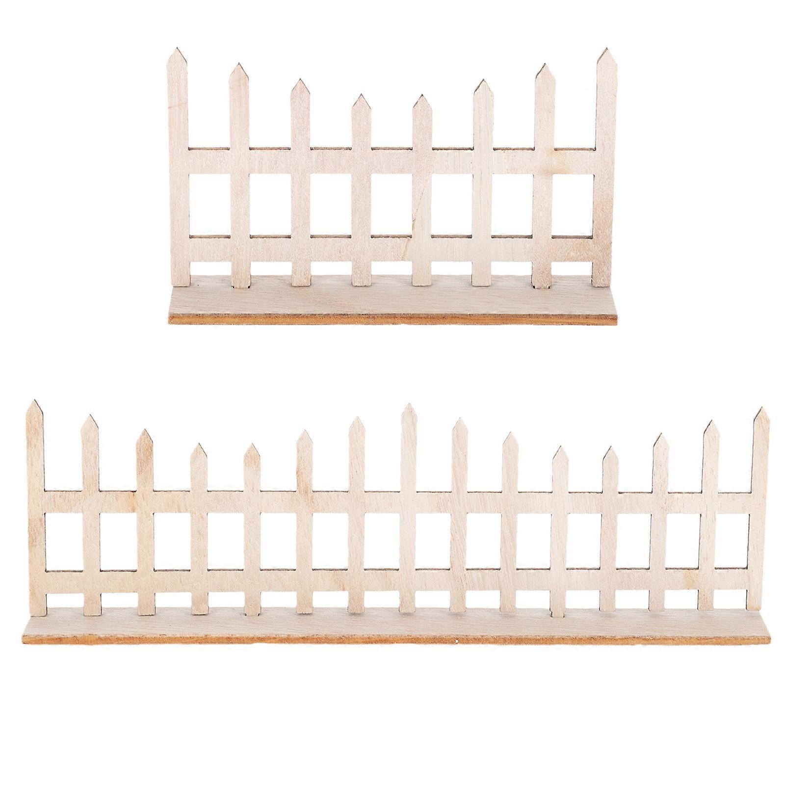 Mini Landscape Fence for Decor Khaki Synthetic Material with Sturdy Build and 2pcs