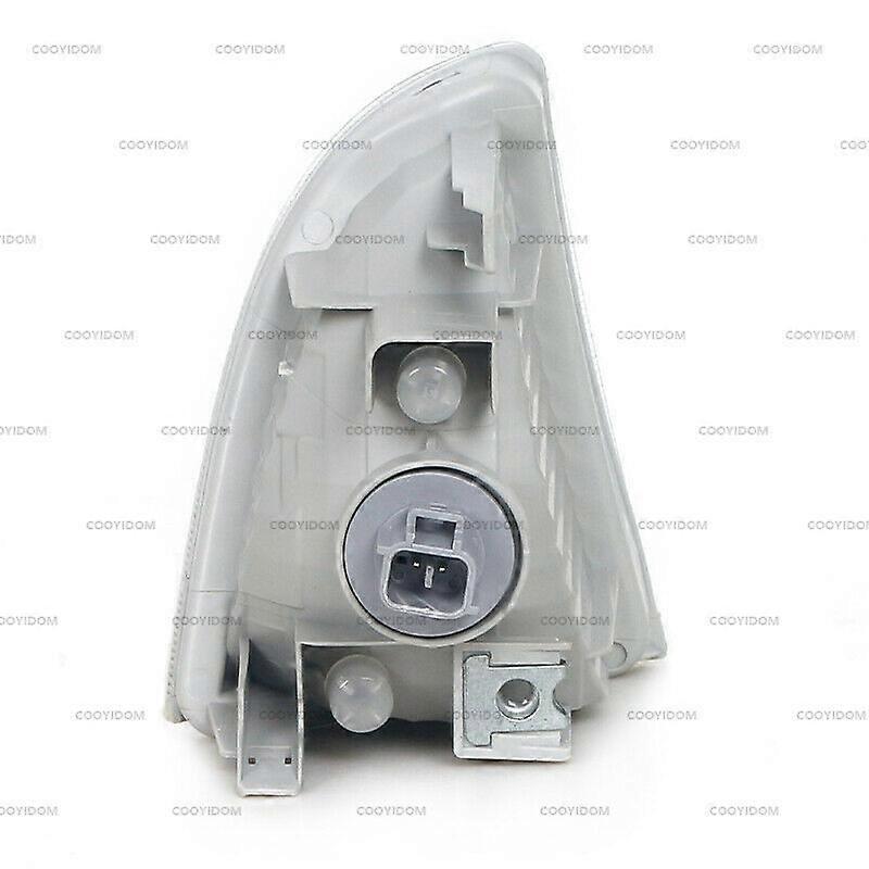 Suitable For Toyota Prius C Corner 2012-2014 Front Bumper Fog Light 81510-52040