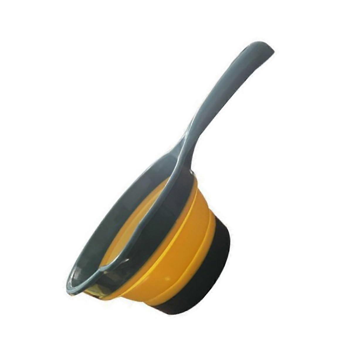 2pcs Foldable Plastic Water Ladle with Long Handle for Kitchen and Gardening Space Saving