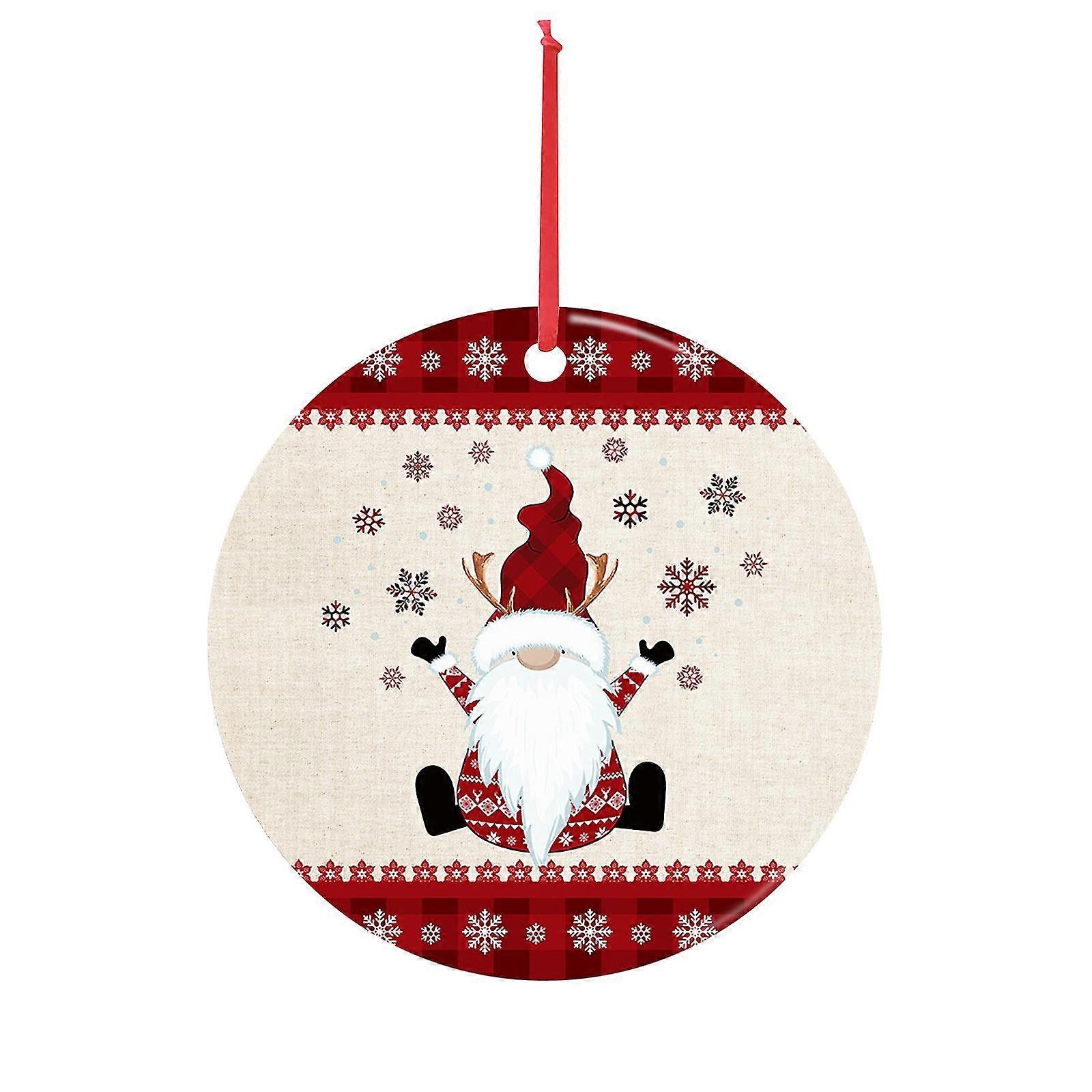 تخصيص الزينة على شكل الحلي المعلقة لتزيين عيد الميلاد