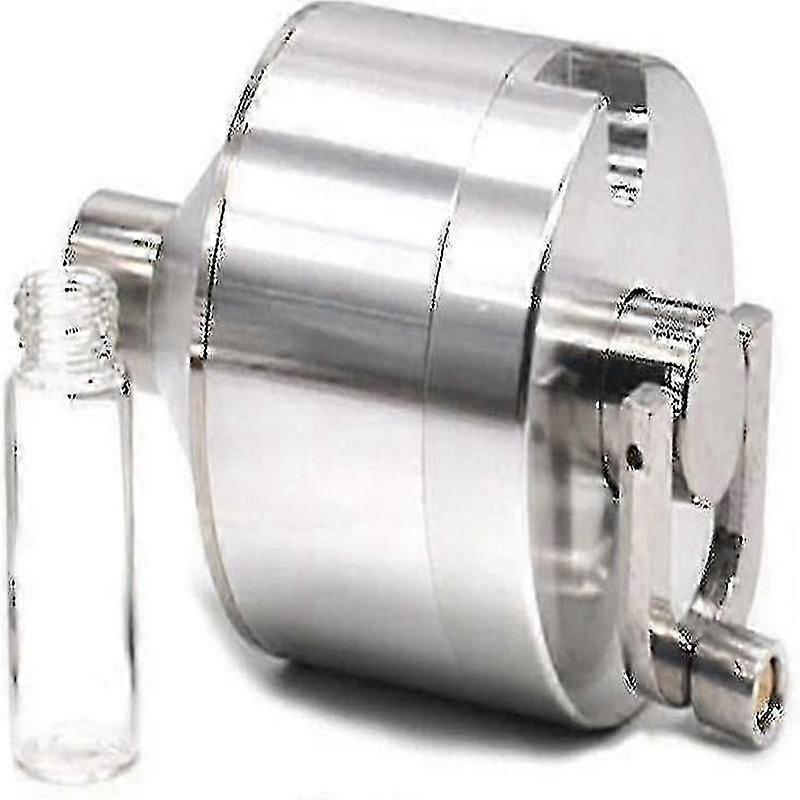Handmühle mit Glasflasche
