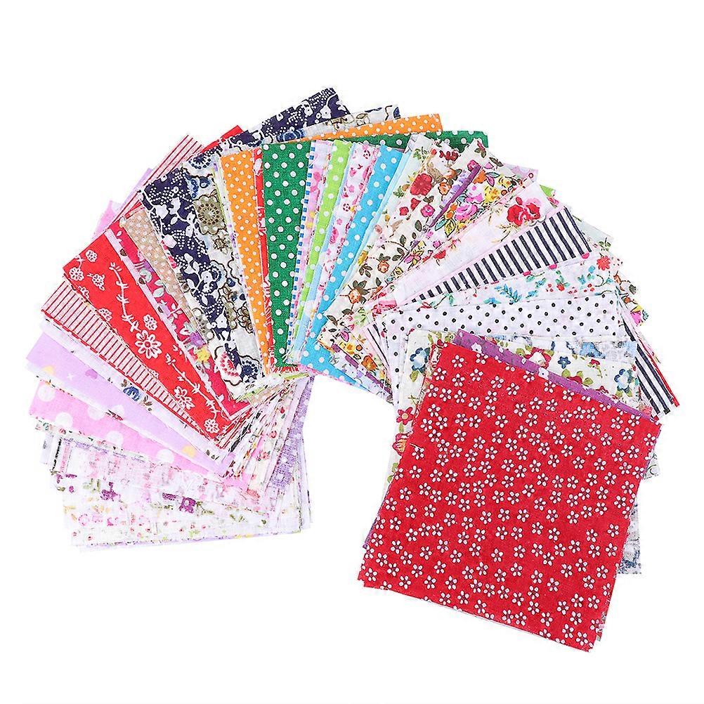 100Pcs 10x10cm DIY Cotton Fabric Square Printing Cloth Patchwork Fabric Sewing Fabric for DIY Craft (Random Color Mixed Style Dot Floral Plain Cloth)