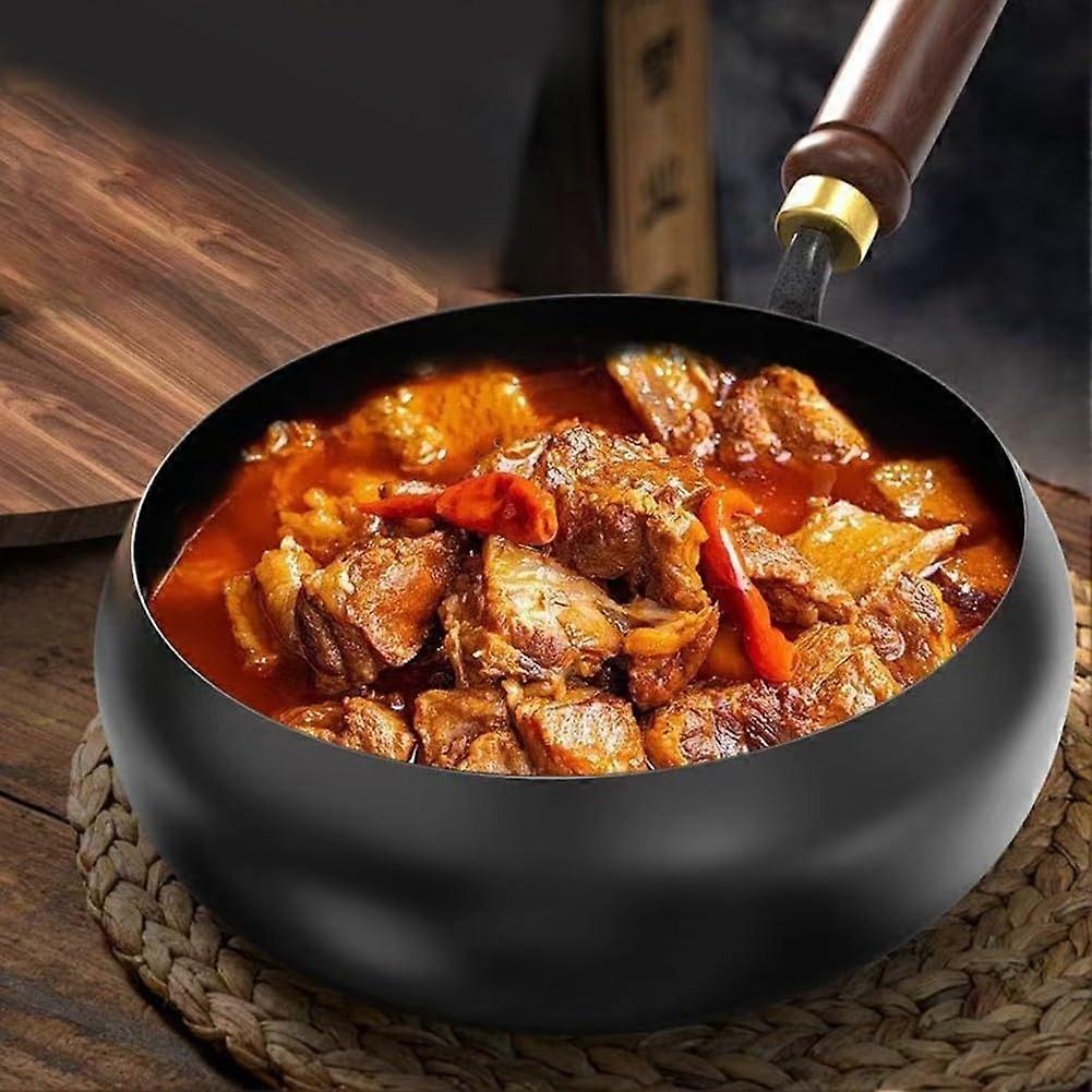 Heavy Duty Uncoated Iron Pot for Multiple Cooking Methods and Easy Maintenance (1800ml)