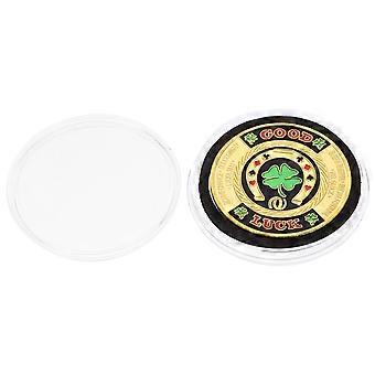 Protetores de cartas e moedas de pôquer para jogos de mesa.