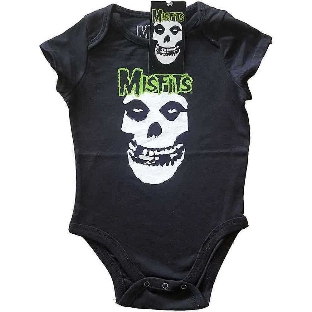 Caveira desajustada e logo do bebê crescem