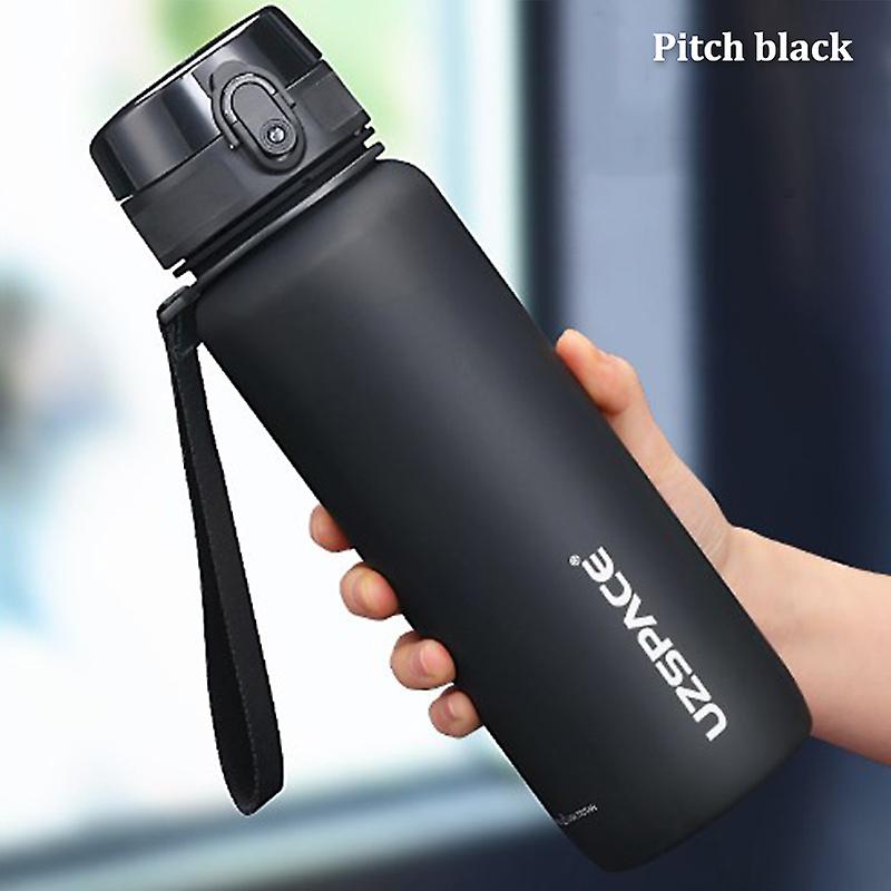 زجاجة مياه رياضية جديدة 1000 مل Bpa مجانية محمولة مانعة للتسرب شاكربوتبلاستيك