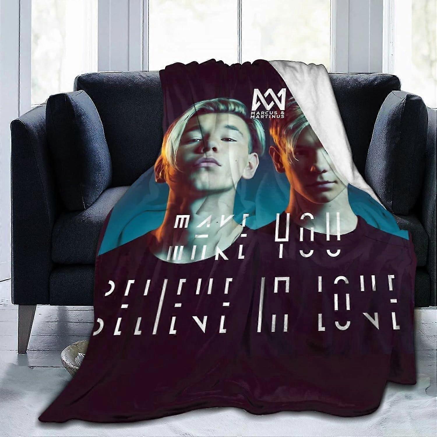 Warm and Soft Marcus Singer MarTinus Fleece Blanket for Sofa Couch Living Room with Air-Conditioning Function