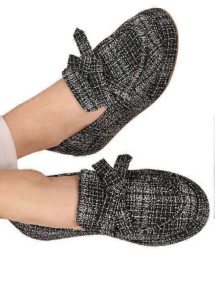 Glam Story 女式 Patakha Guddi 黑色手工乐福鞋