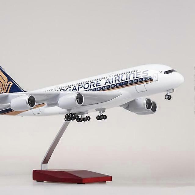 50.5CM 1/160 Scale Diecast Plastic Resin Airbus A380 Singapore Airplane Model With Light and Wheel Collection Toy For Child
