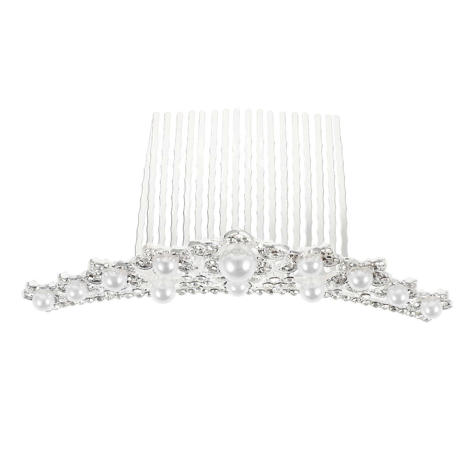 Capacete de noiva elegante, design deslumbrante, complementa traje formal