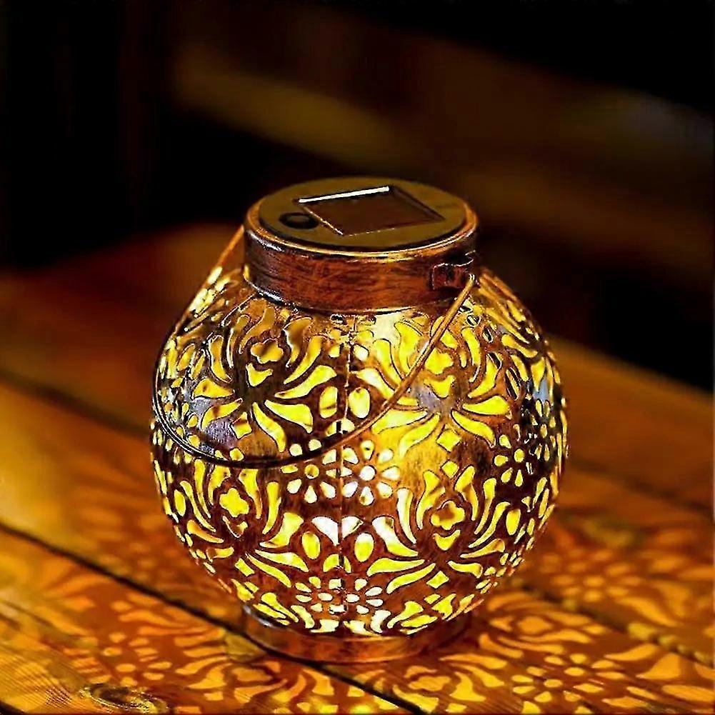 Garden Lantern IP65 Waterproof Hollowed-out Hanging Lantern Iron Art Solar Powered Decorative Projection Light Lamp for Pathway