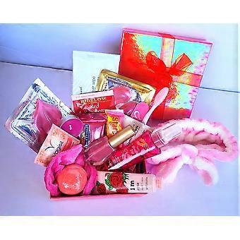 WOMEN GIFT BASKET/BOX, MOTHER'S DAY GIFT, BIRTHDAY, FACIAL CARE GIFT, CHRISTMAS.
