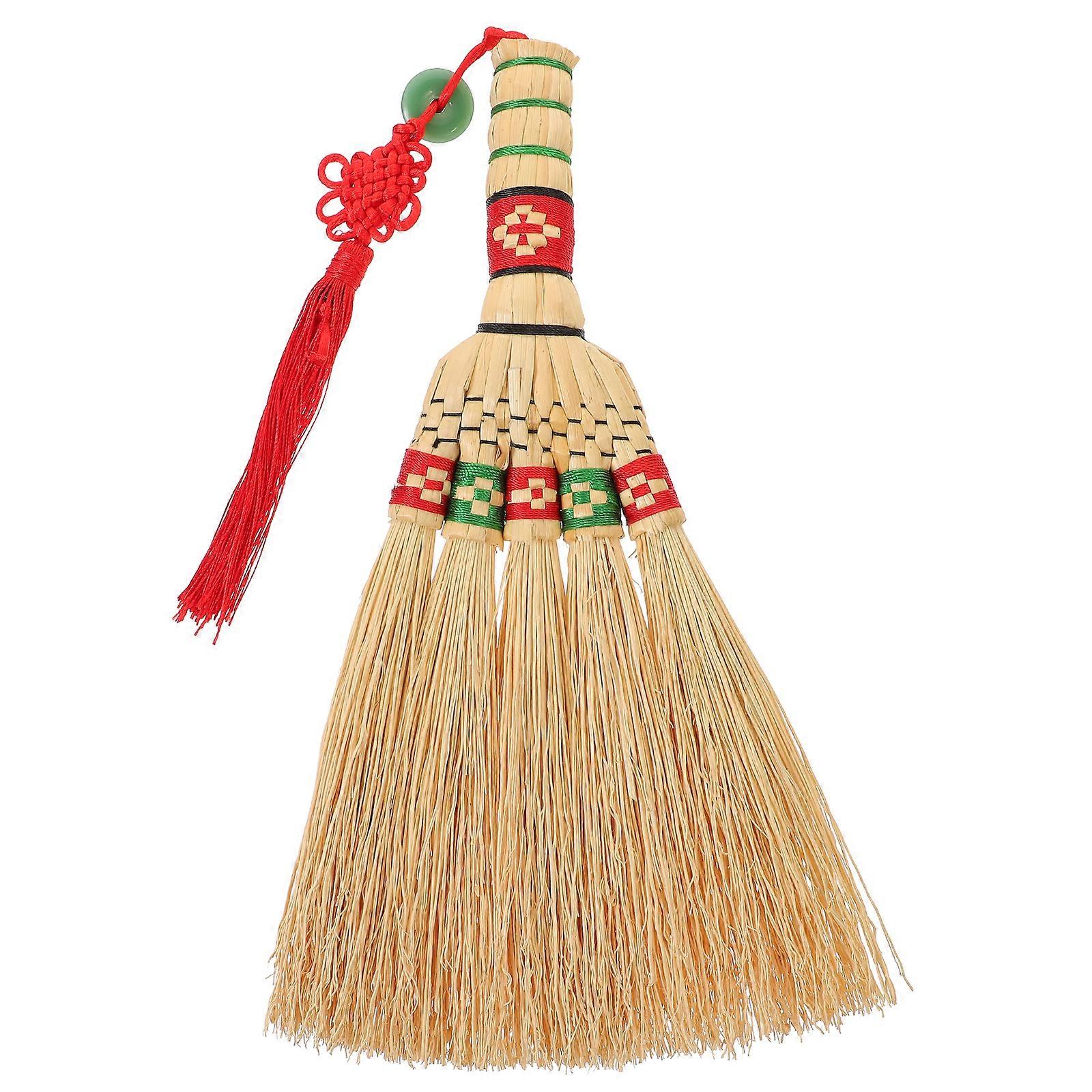 Chinese Style Woven Bed Broom Home Desktop Dust Brush Short Handle Broom for Home