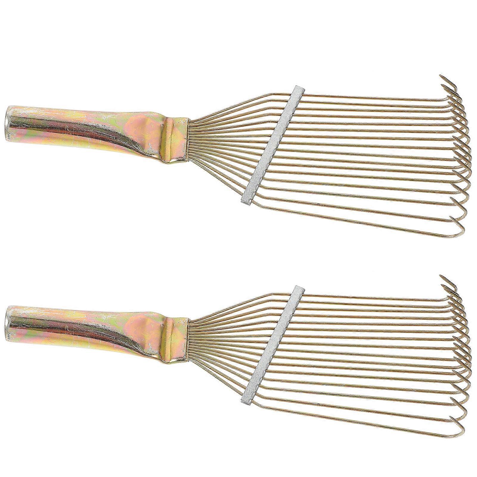 Portable Wool Combs for Pet Use Lightweight and Durable Steel Combs with Comfortable Handle 2 Pieces