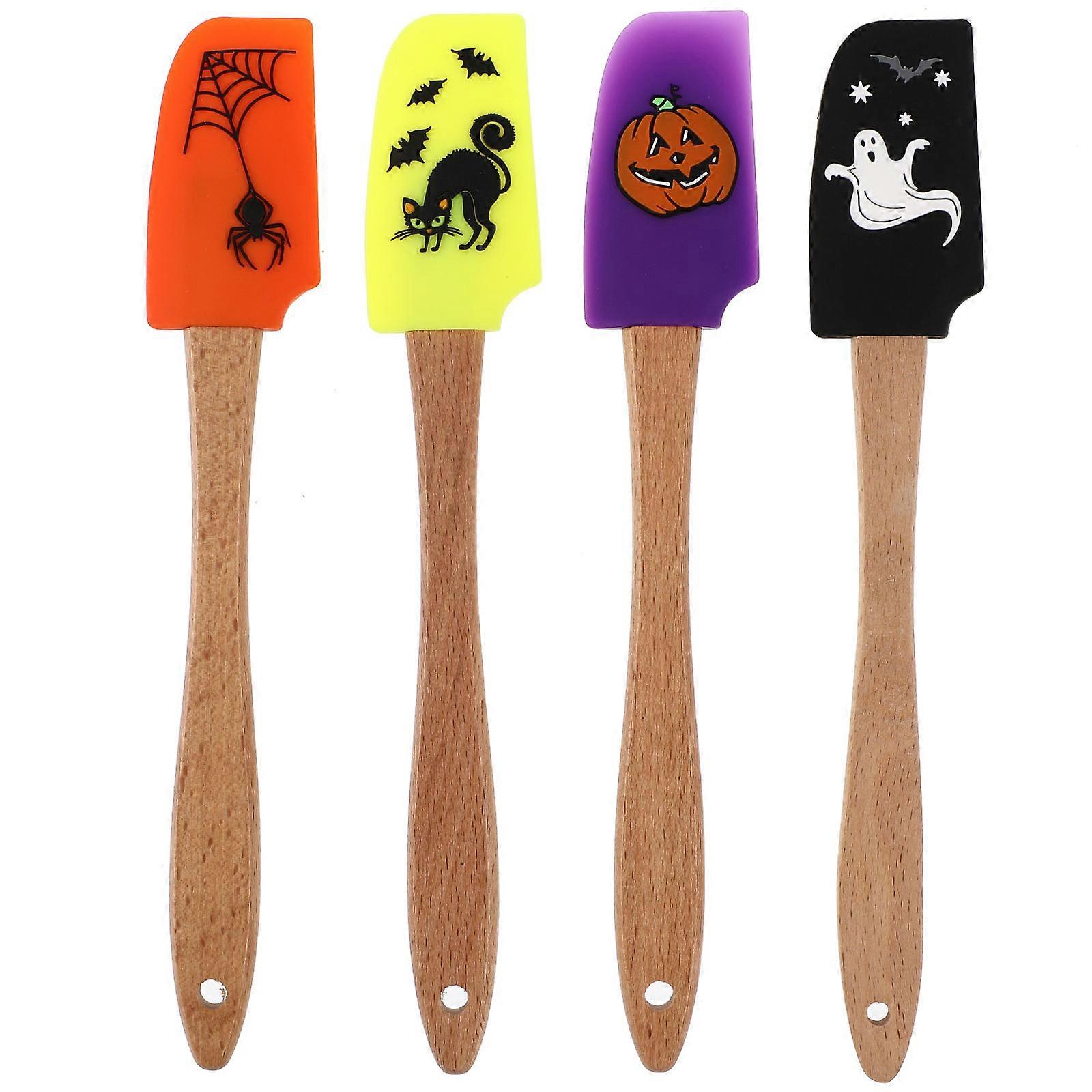 4pcs Halloween Silicone Spatulas with Wooden Handles – Lightweight Baking Tools for Cake Decorating, Featuring Ghost, Black Cat, Spider and Pumpkin
