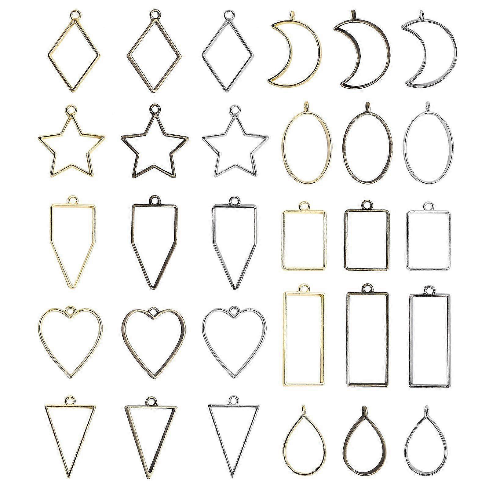 30Pcs Hollow Geometric Pendant Set