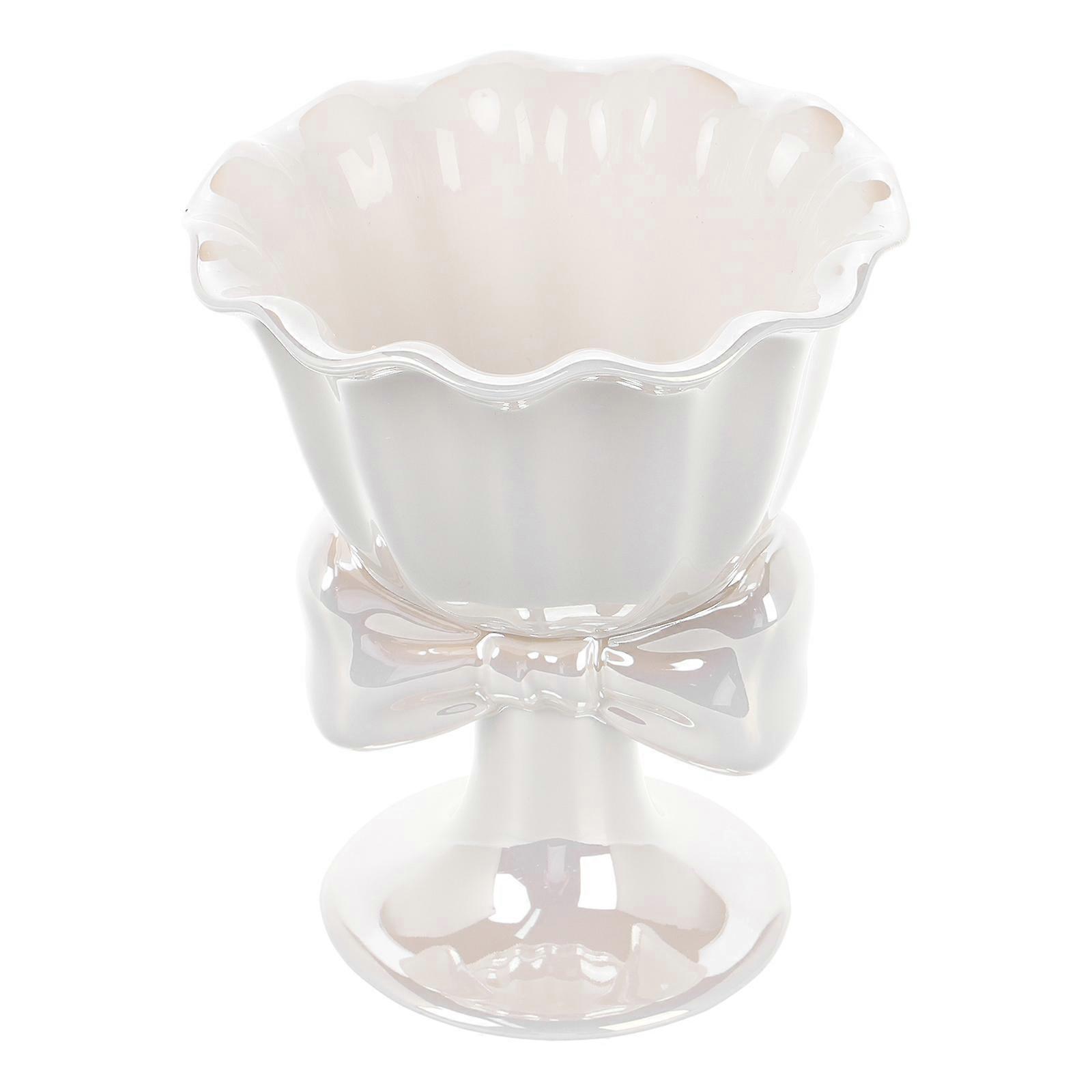 Elegant Ice Cream Ceramic Cup For Daily Use Latte Cappuccino Floral Shape Design White 1Pcs