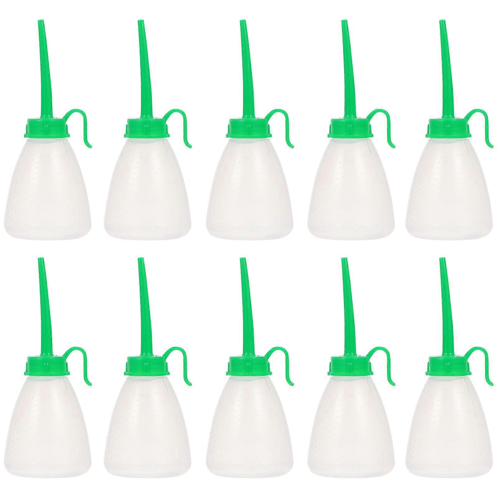 Green Plastic Oil Bottle for Sewing Machine Accessories Easy to Use and Clean Fits Comfortably in Hand 20 Pieces