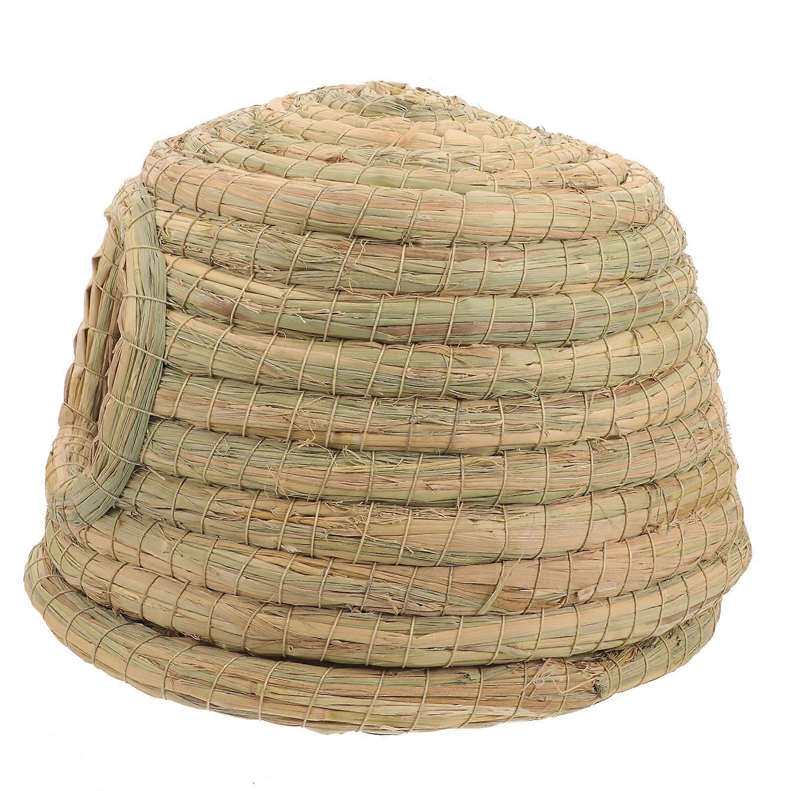 Natural Woven Rabbit Grass House Bed for Bunnies, Guinea Pigs & Hamsters – Safe Chewable Pet Hideaway for Small Animal Living Spaces