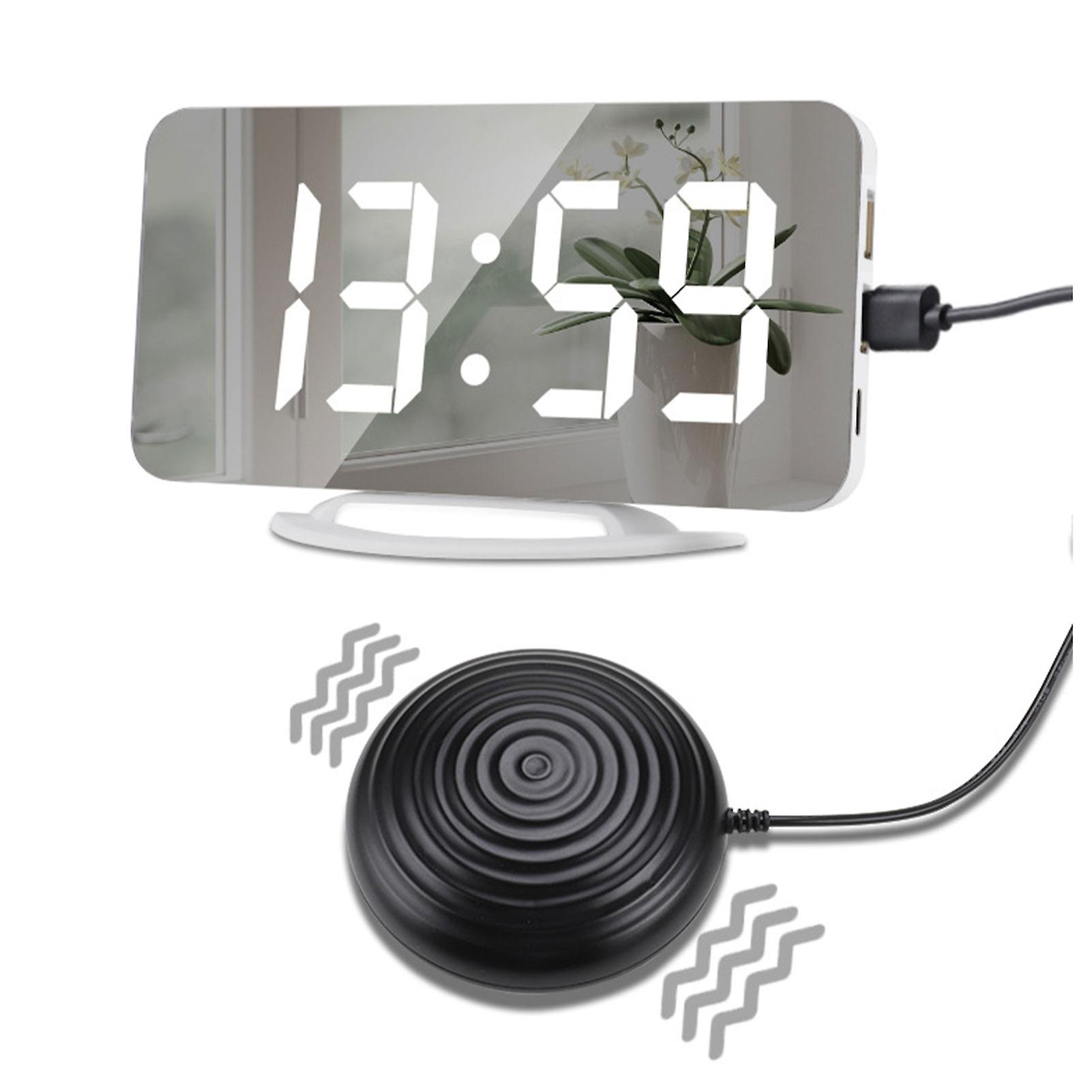 Easy To Read LED Alarm Clock Accurate Timekeeping Unique Style LED Alarm Clock With Vibrator