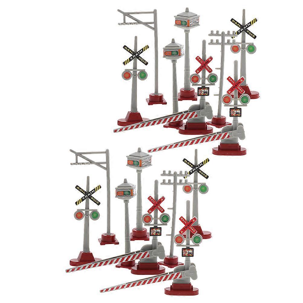Traffic Sign Model Plastic Items for 2Sets Toy Train Station Setup
