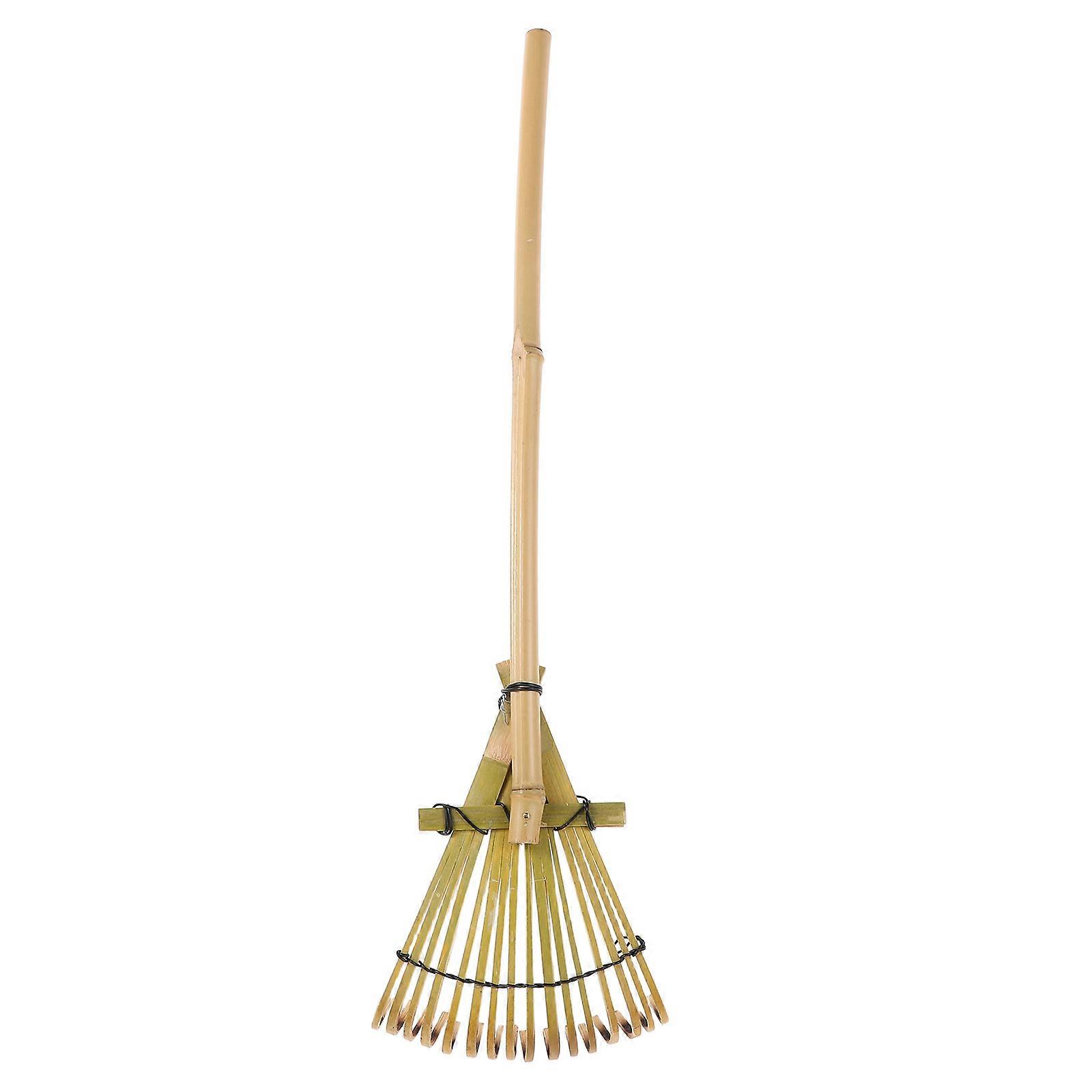 Lightweight Bamboo Handle Rake for Gardening – Traditional Japanese Garden Tool for Sand Leveling and Plant Root Coverage with Ergonomic Grip