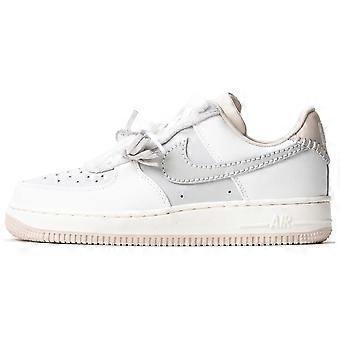 Nike Air Force 1 Slip Resistant Abrasion Resistance - Naisten matalavartiset rullalautakengät HV1813-001 beige/pinkki