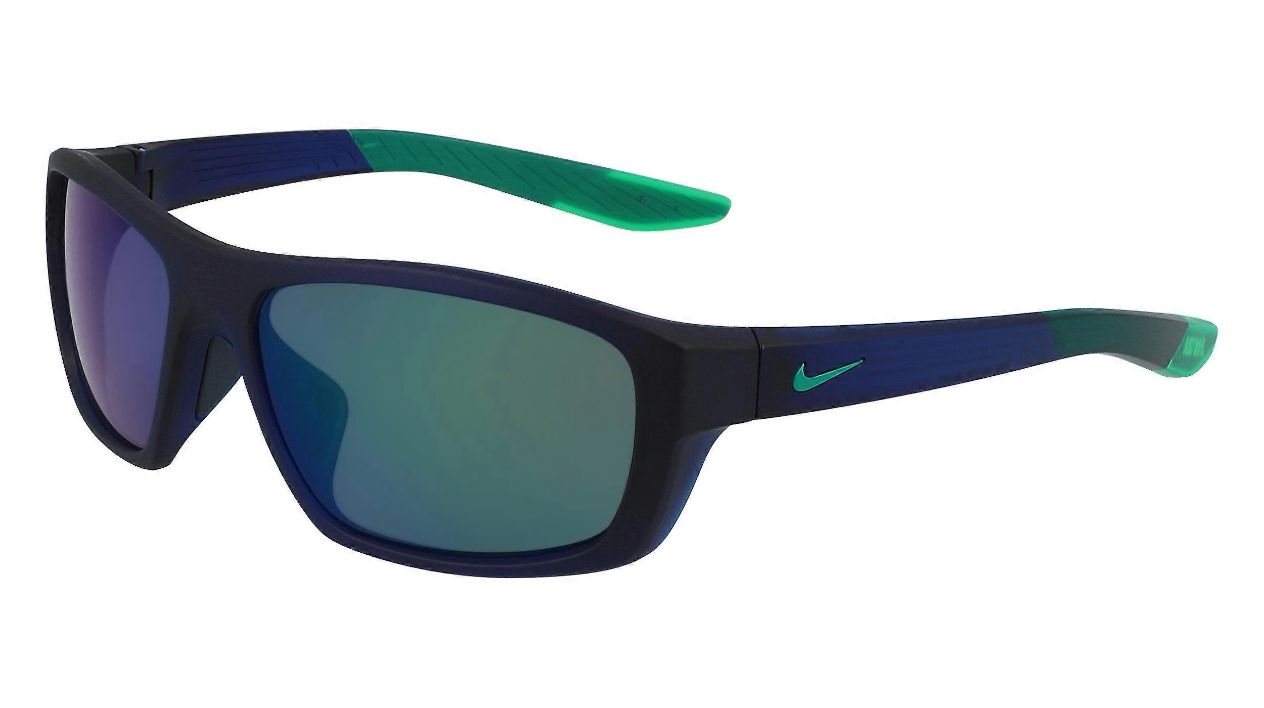 Sunglasses NIKE NIKE BRAZEN BOOST M NN IU8073X 451 MT DK OBSIDIANN/LT GREEN MI 57/16/130 UNISEX