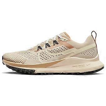Nike React Pegasus Trail 4 Sanddrift Coconut Milk Dame DZ2758-112