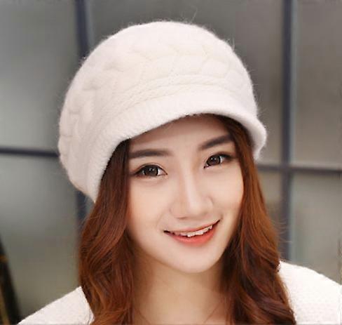 Women's Winter Elegant Cable Flower Knit Newsboy Cap Beret Beanie with Visor, Warm Plush Fleece Lining