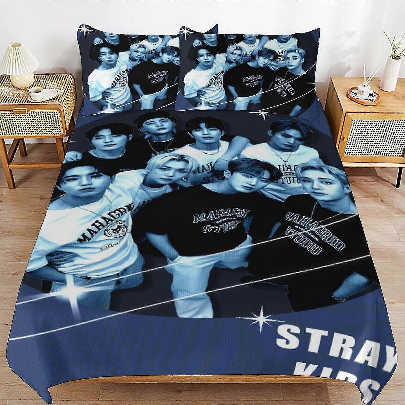 n1405 ملاءات سرير طقم مفروشات للأطفال الضال غطاء لحاف مريح وخفيف الوزن مفروشات كرتونية 3 قطع (علبة) (1 غطاء لحاف و 2 غطاء وسادة) سرير S