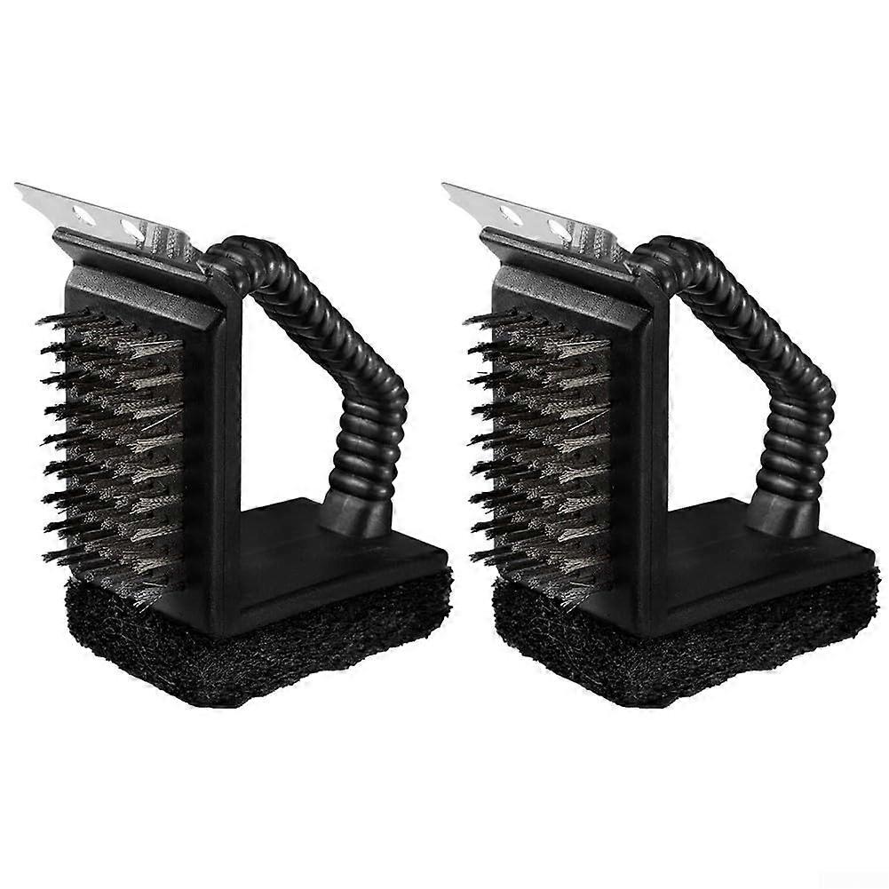 Robust grill brush with ergonomic handle and efficient bristle design for stubborn grease removal