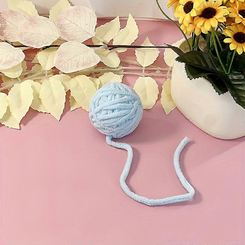 Vibrant Cat Playtime Yarn Balls - Interactive with Bells & Rattles, Stimulating Fun to Combat Boredom, Satisfying Natural Hunting Instincts