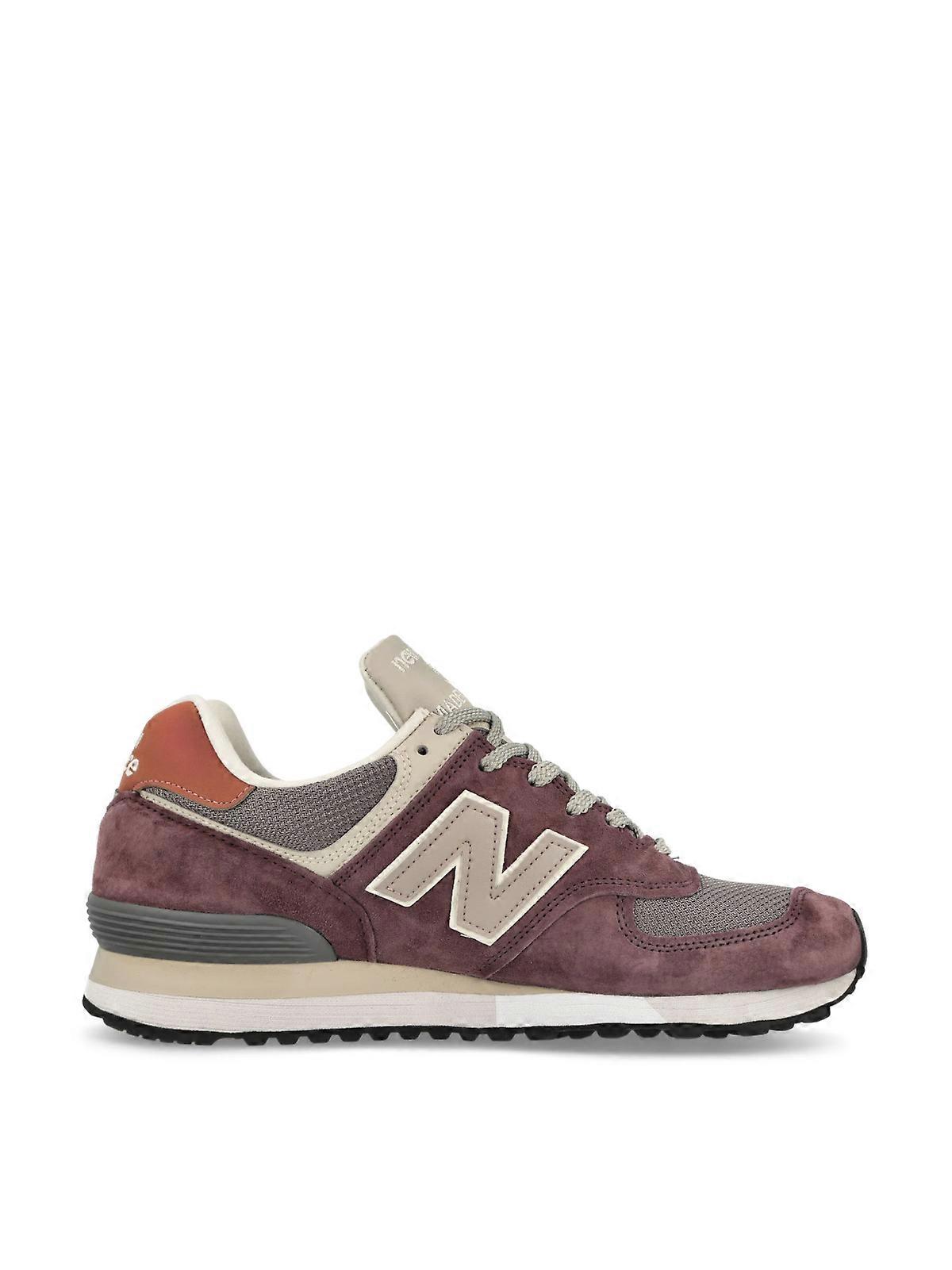 576 Made in UK Underglazed Sneakers