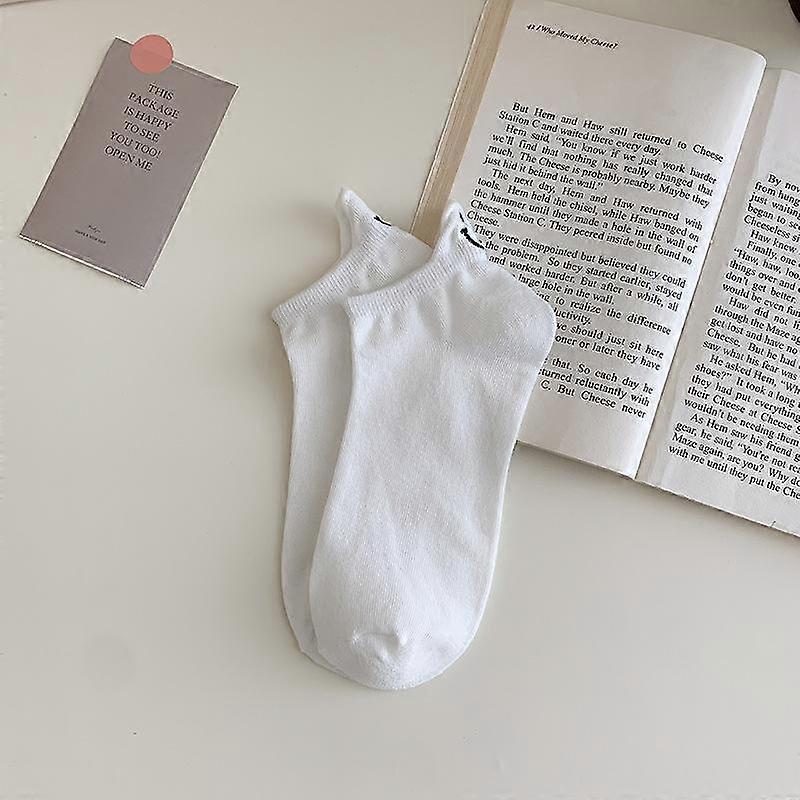 Vibrant Embroidered Ankle Socks Soft, Breathable, Comfy Low Cut Socks for Women Stockings