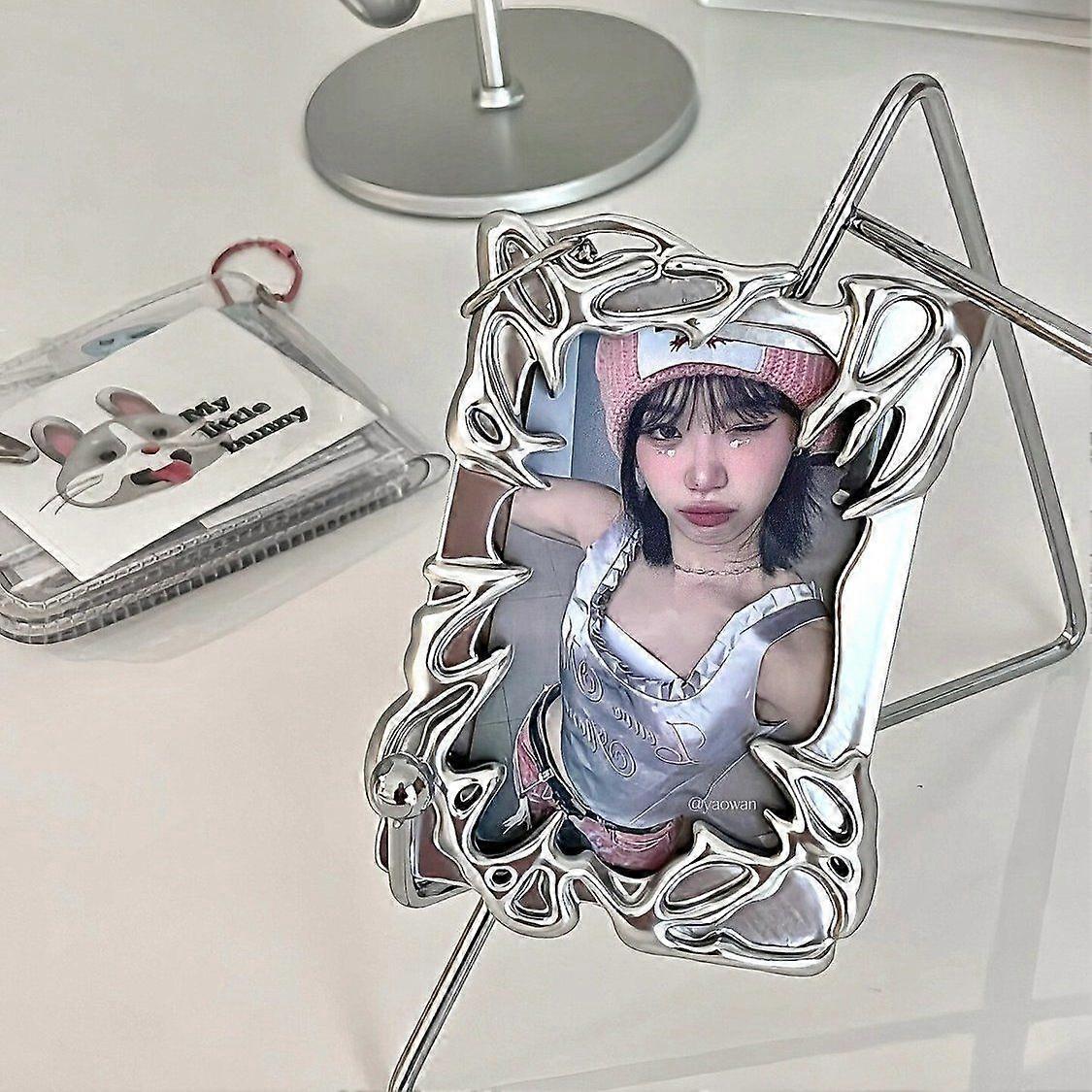 2pcs Photocard Holder: Electroplate Plastics Frame Photocard Sleeve Keychain - Silver Plating Card Keychain Irregular Id Badge Photo Display Holder