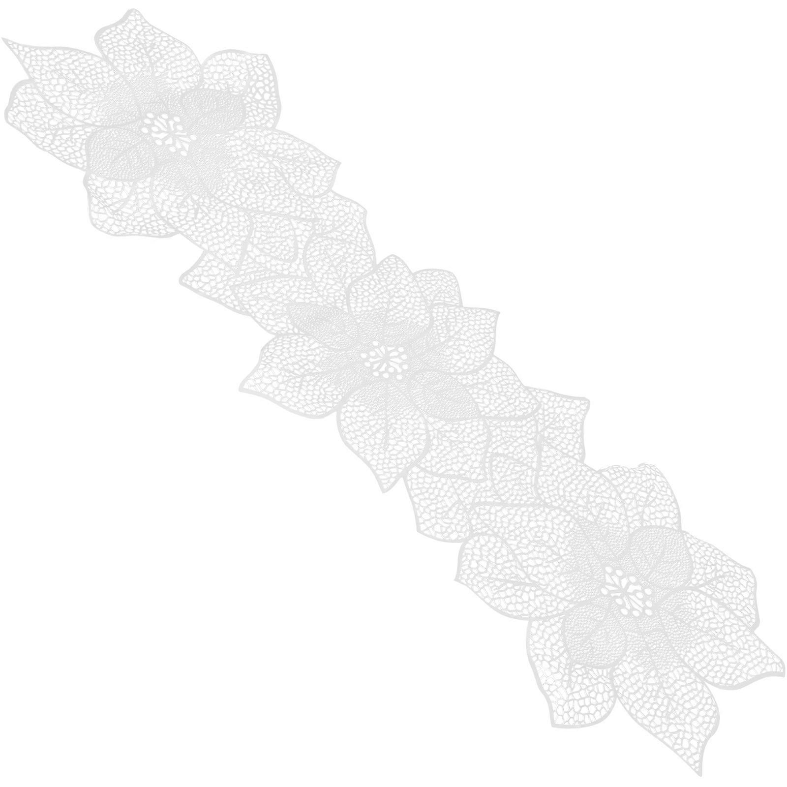 Hollow Flower Pattern Heat Resistant PVC Table Runner Placemat for Dining Table Decoration, Festivals, Family Gatherings, Home Use Silver