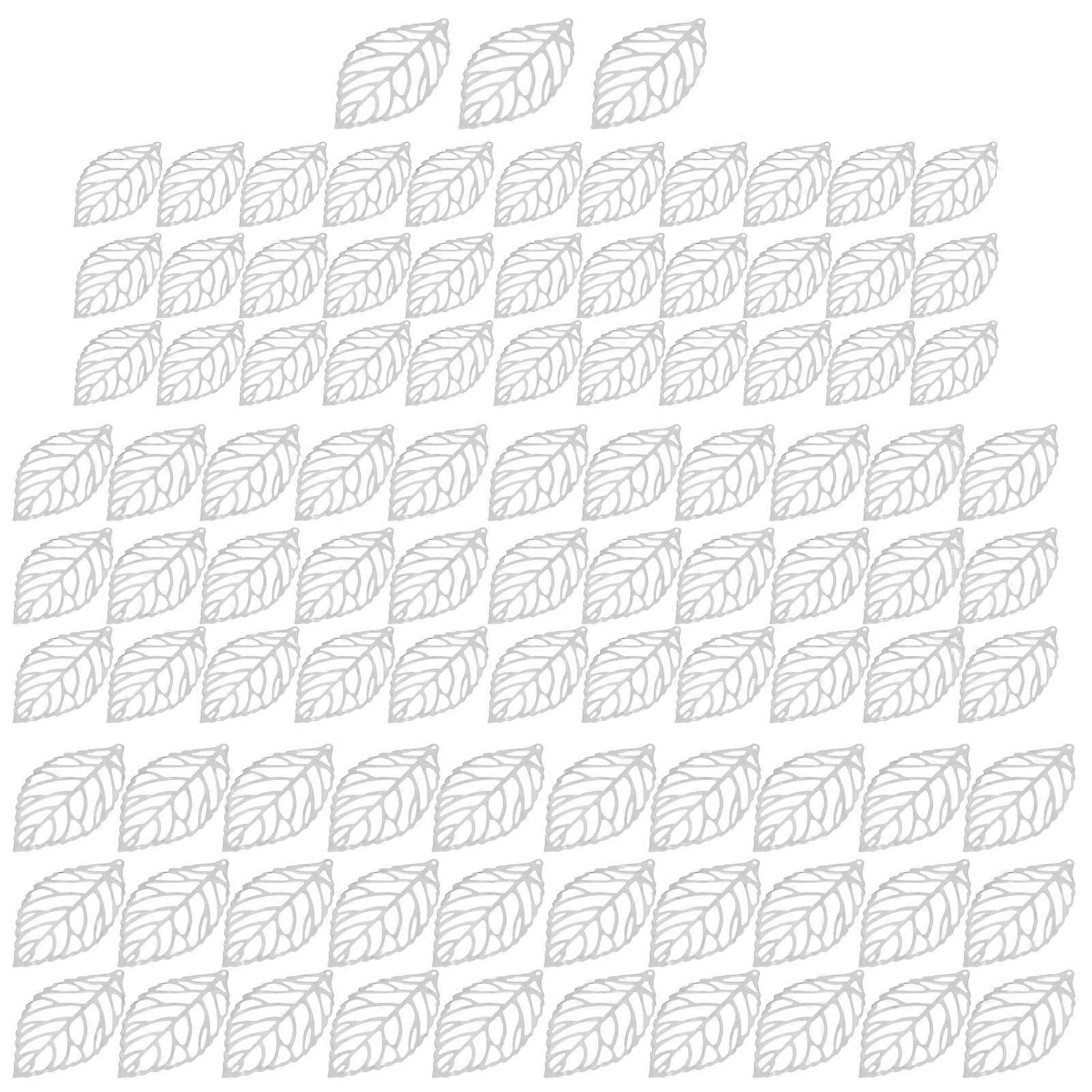 Sada 100 zmiešaných farieb kovových listov Ozdoby filigránske listy Výroba šperkov Komponent Kovové remeselné ozdoby strieborné