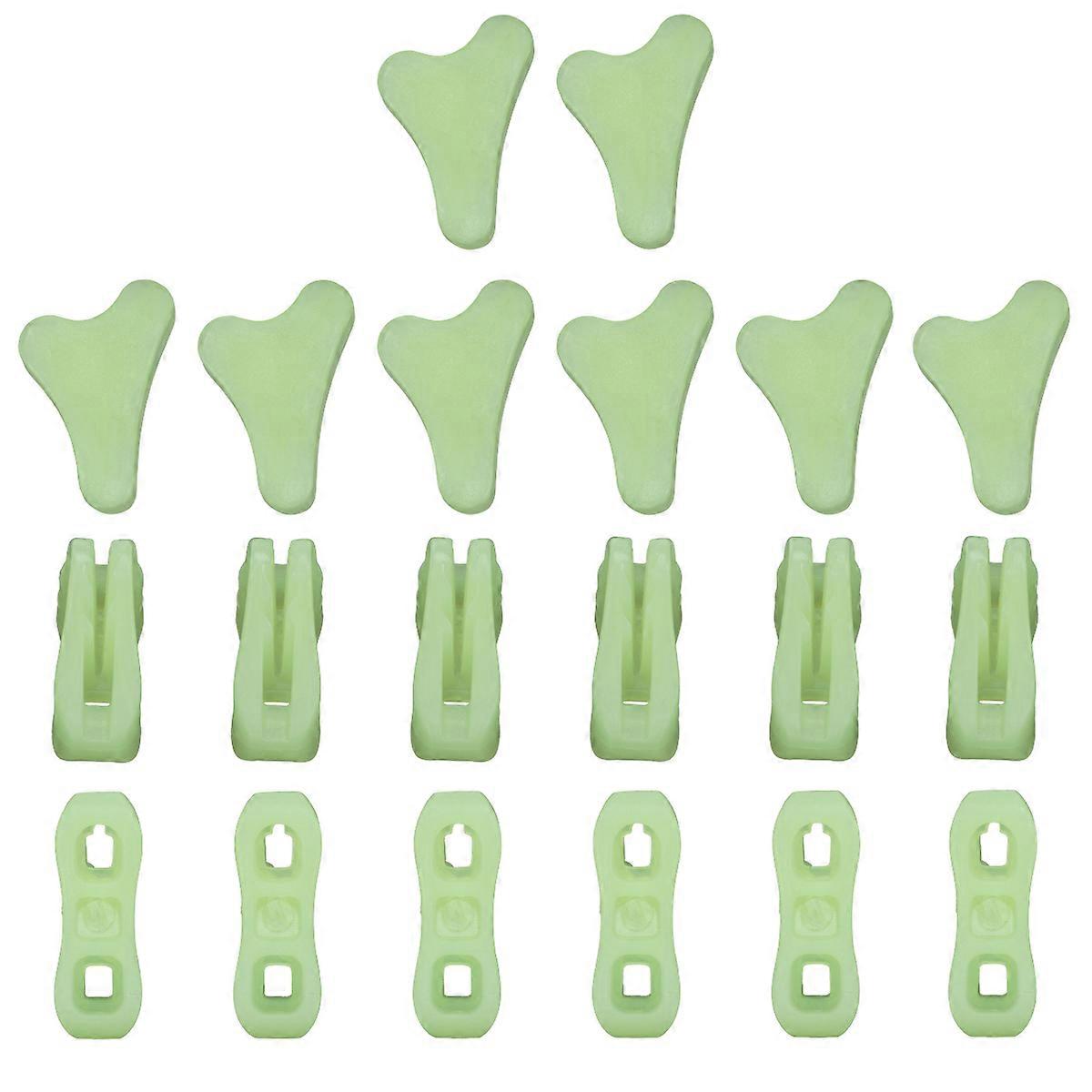 Green Plastic Camping Supplies with Durable Triangle Rope Buckle for Tent 20pcs Glow at Night