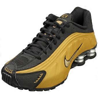 Nike Shox R4 Womens Fashion Trainers in Black Gold