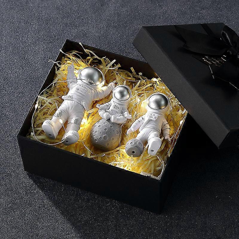 3 Pcs Silver Astronaut Ornaments Spaceman Decorations Gift Box,Astronaut Figure Cake Topper Space Themed Party Decorations Suitable for Gift Giving,Ho