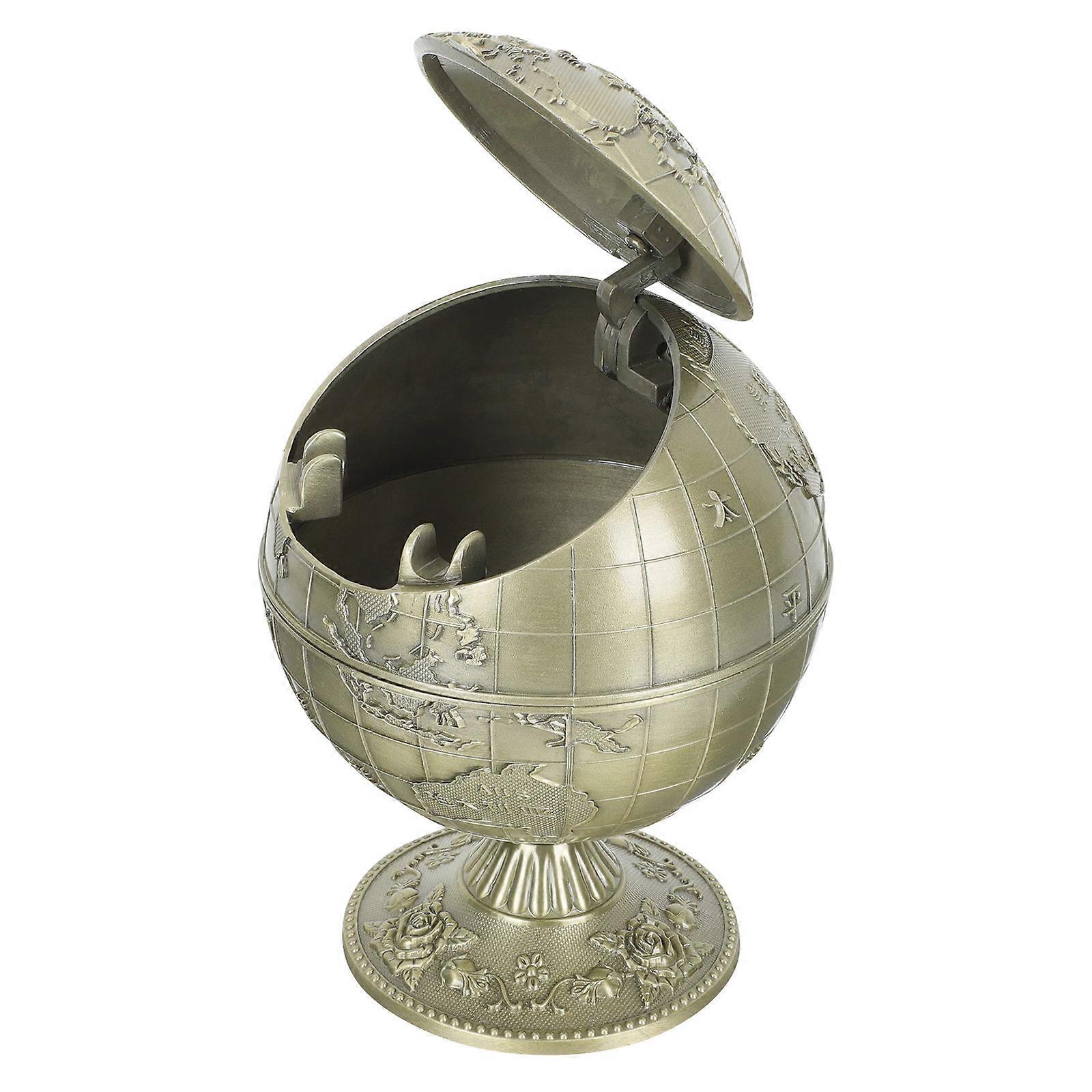 Travel-Friendly Cigar Ashtray, Robust Design Ideal for Everyday Use in Modern Spaces