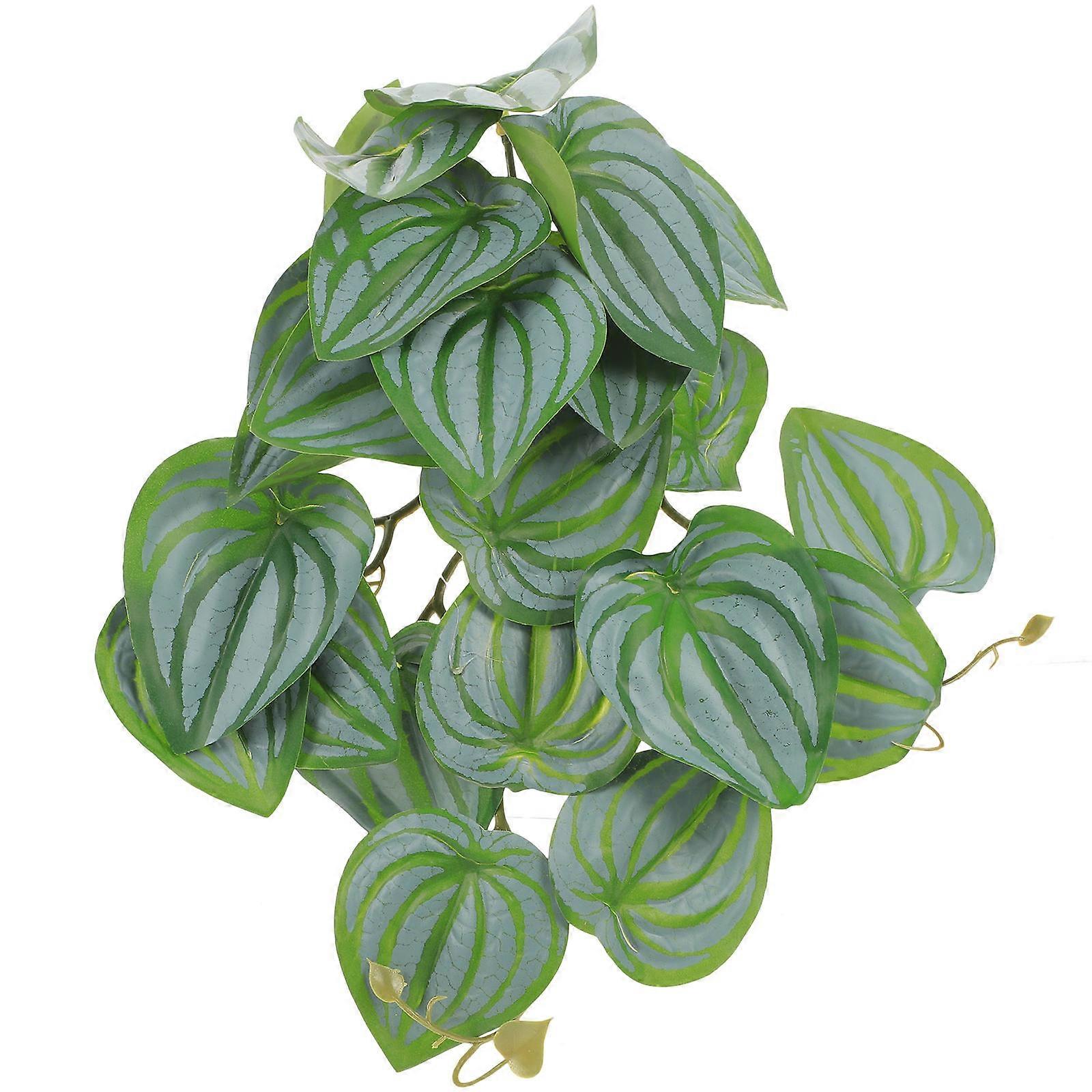 Decorative Fake Plant, Suitable for Aquariums and Reptile Enclosures, Durable Build
