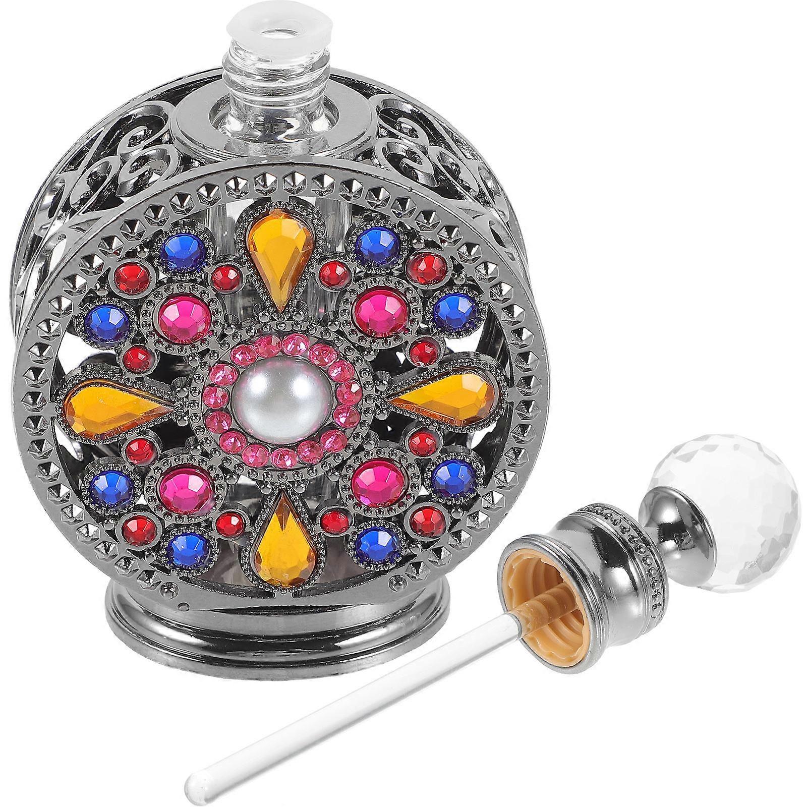 Elegant Refillable Perfume Bottle Travel Fragrance Dispenser for Essential Oils Lightweight Design for Travel Lovers