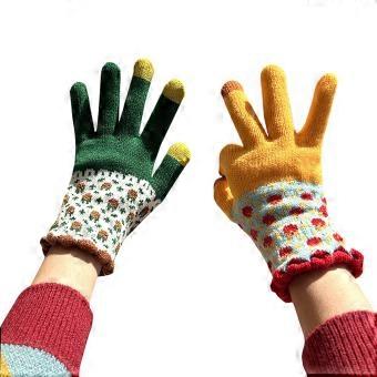 Knit Touchscreen Gloves – Floral Splicing Design – for Daily Wear – Elastic Fit